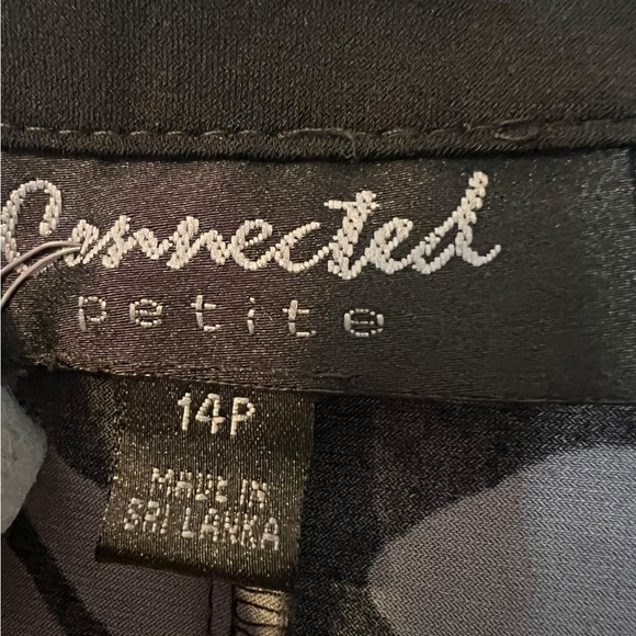 Connected Apparel 70s-Style Geometric Dress – Size 14P – Pre-Loved - Picture 5 of 5